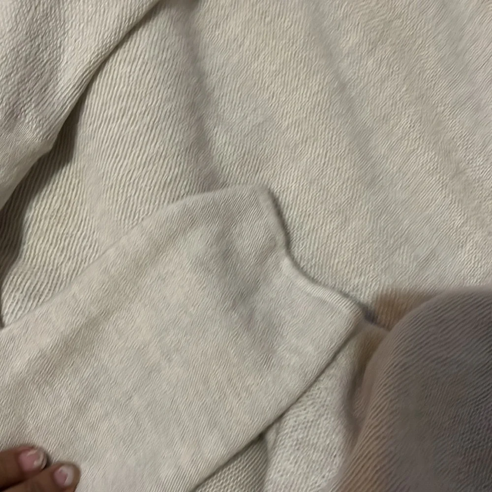 Wool sweater - Picture 3 of 7